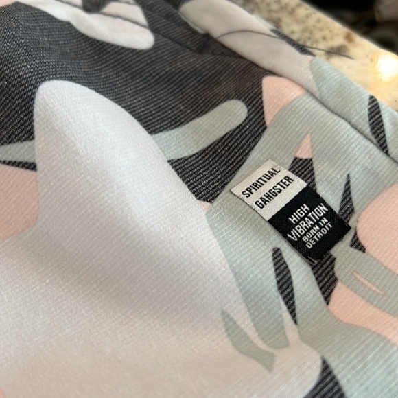 Spiritual Gangster High Vibration Swim Trunk For Boys Size 10 - Picture 2 of 7